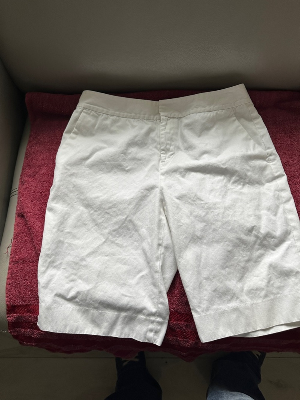 Ralph Lauren Women White Casual Cotton Shorts size 8p
